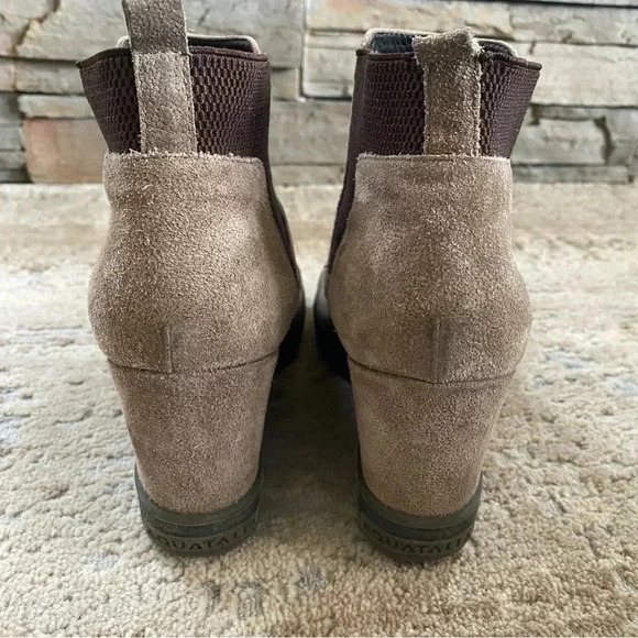 Aquatalia Claire Wedge Suede Leather Ankle Booties Waterproof Made in Italy: 9 - Picture 4 of 13